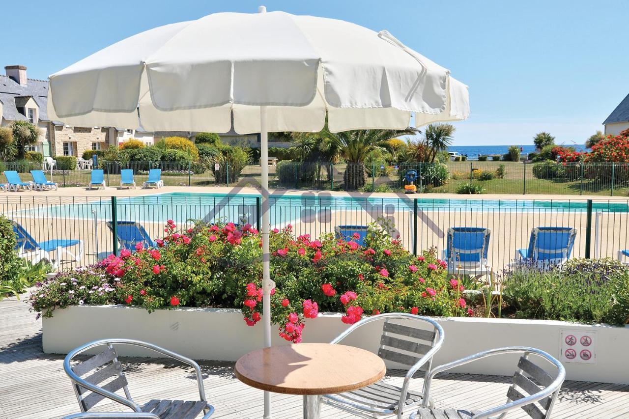 Au Guilvinec Seaside Retreat: Ocean Views, Pool & Garden Oasis Apartment Exterior photo